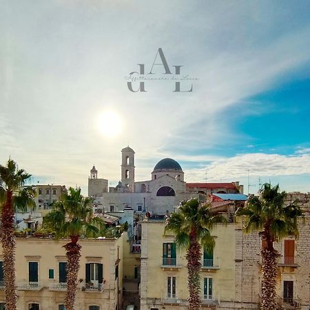 De Lucia Affittacamere - Elegante Appartamento Storico Nel Cuore Della Citta Terlizzi Bagian luar foto