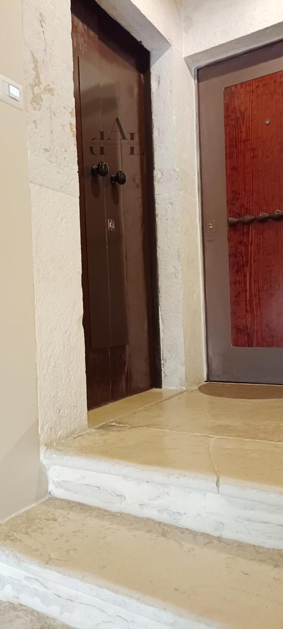 De Lucia Affittacamere - Elegante Appartamento Storico Nel Cuore Della Citta Terlizzi Bagian luar foto