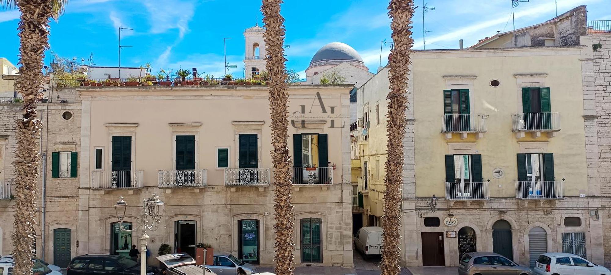 De Lucia Affittacamere - Elegante Appartamento Storico Nel Cuore Della Citta Terlizzi Bagian luar foto